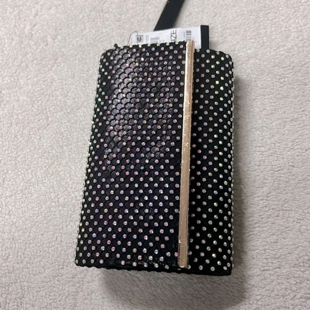 I.N.C. INTERNATIONAL CONCEPTS Caitlin Netted Microstone Clutch